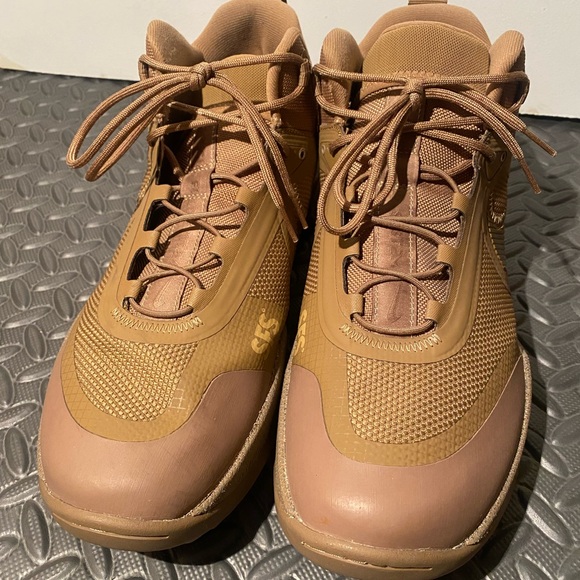 NEW Nike React SFB Carbon Mid Boots sz 14 Coyote Brown - Picture 3 of 8